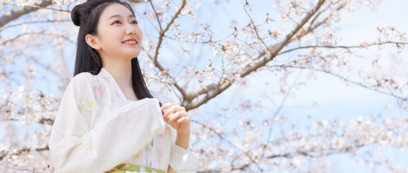 摄图网_501740423_古风汉服樱花美女(仅交流学习使用).jpg