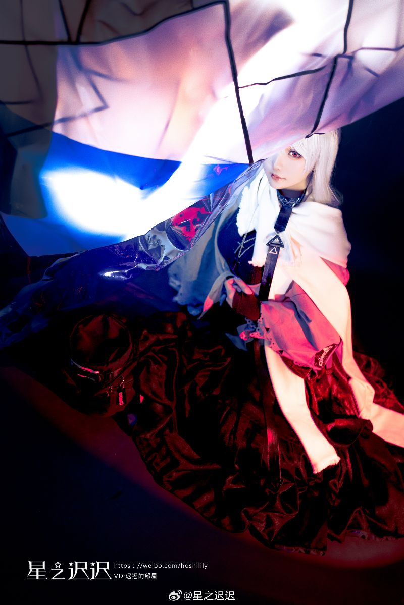 星之迟迟cos~约尔圣诞 cosplay写真图集资源欣赏
