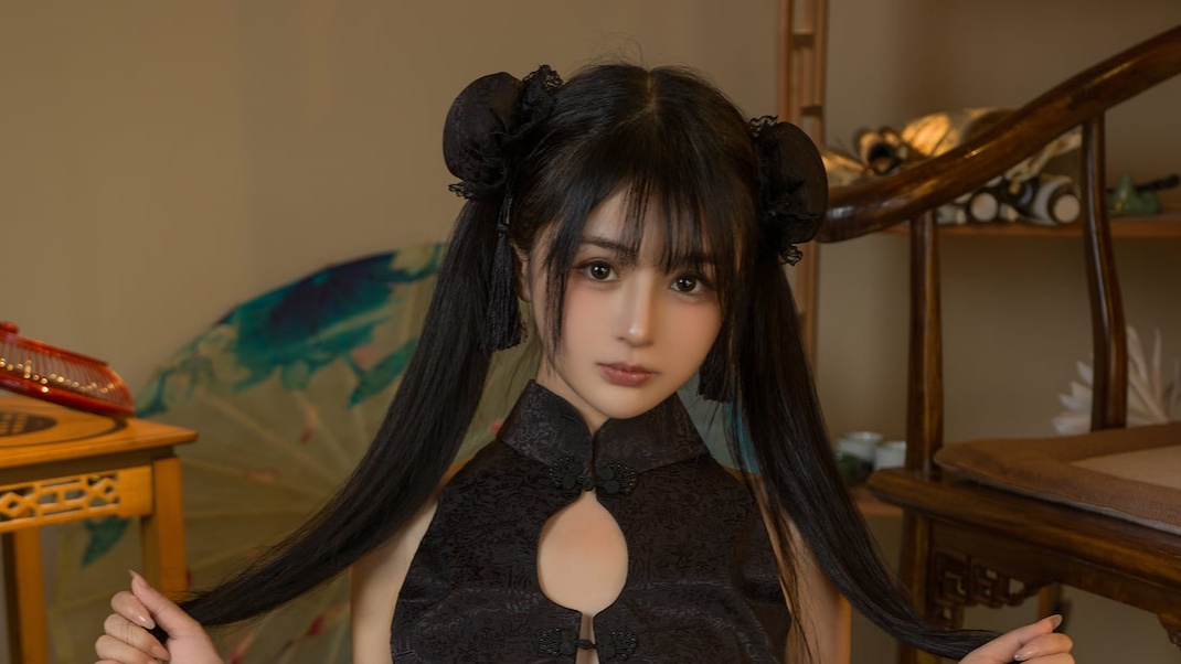 微博红人桜井宁宁：御姐风靡，cosplay作品惊艳亮相