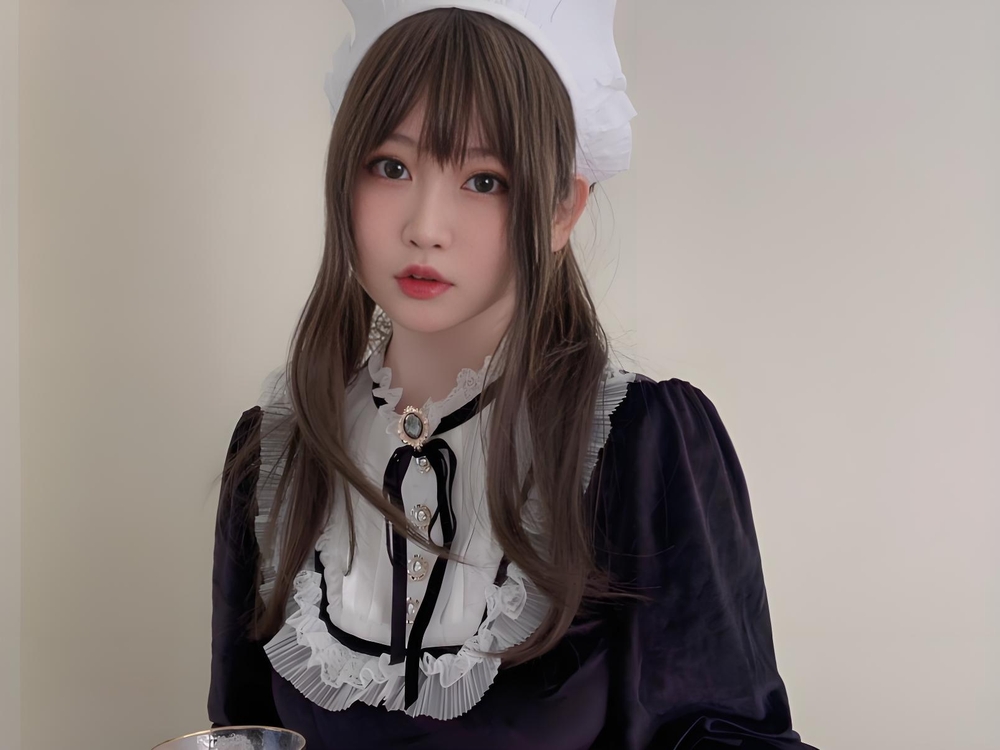是依酱吖cosplay最新套图写真图片