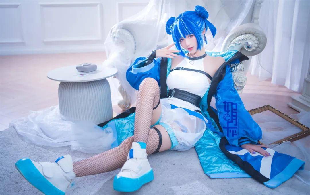 独家爆料！邪恶双子COSPLAY，蓝发女神降临，美到窒息的瞬间，你错过了吗？